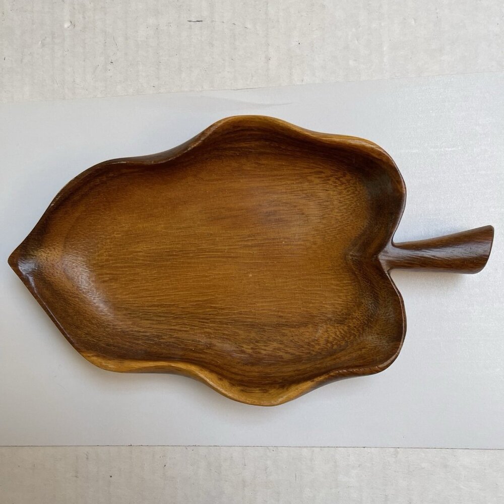 Monkey Pod Wood Small Leaf Tray Trinket Dish Tropical MCM‎ Farmhouse Hawaii Made